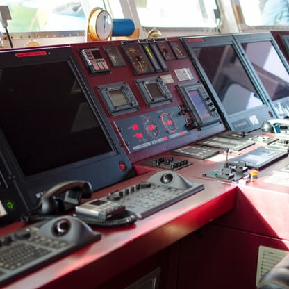 Navigasjon utrustningskrav - Passasjer- og lasteskip fra 500BT til 10K BT