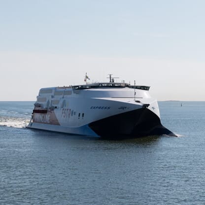 Radiokrav - Hurtiggående fartøy som anvendes som passasjerskip eller lasteskip